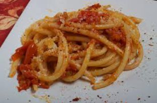 Italian Home food, home restaurant rome, bucatini all'amatriciana